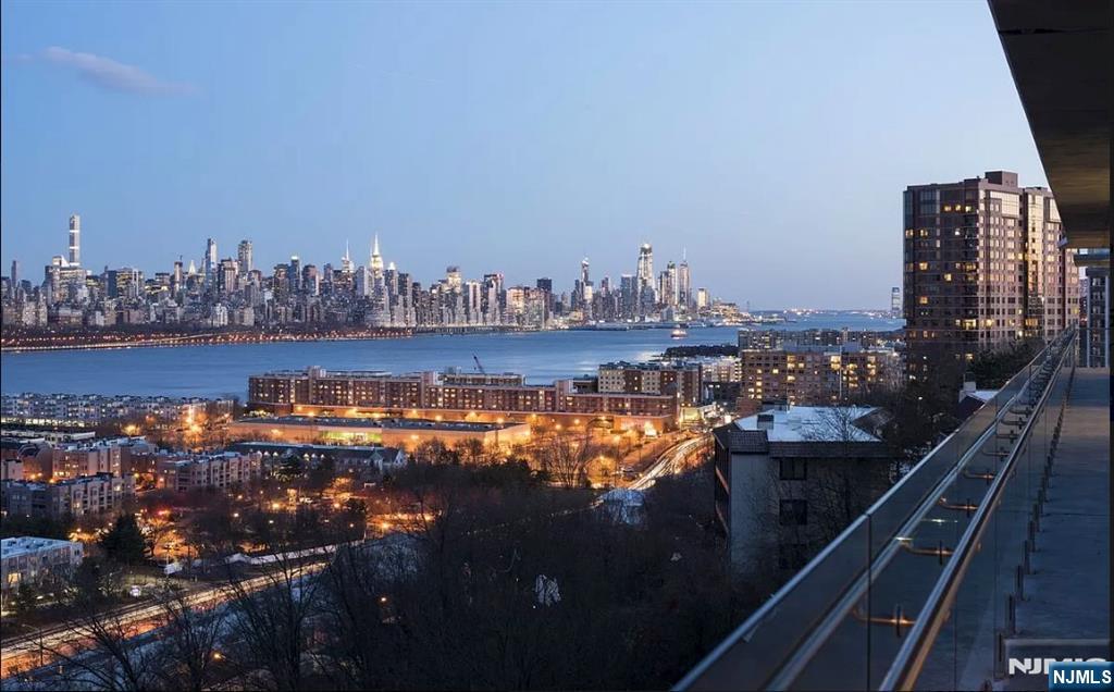 320 Adolphus Avenue 815 - Photo 5