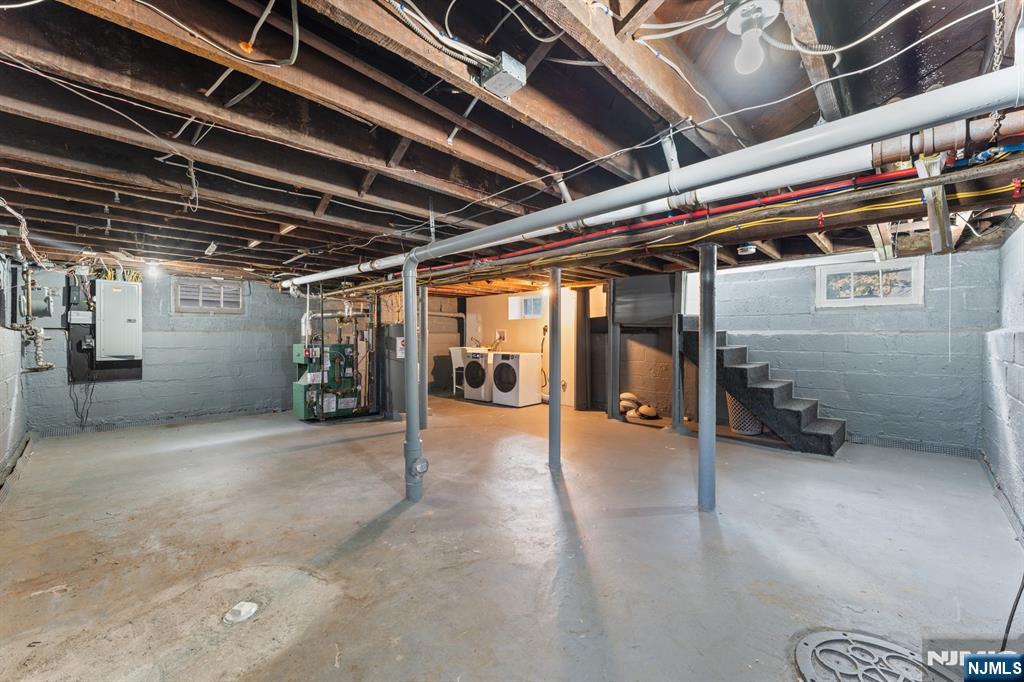 177 Pierrepont Avenue, Rutherford, NJ, 07070