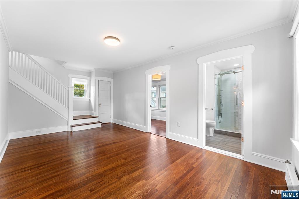 177 Pierrepont Avenue, Rutherford, NJ, 07070