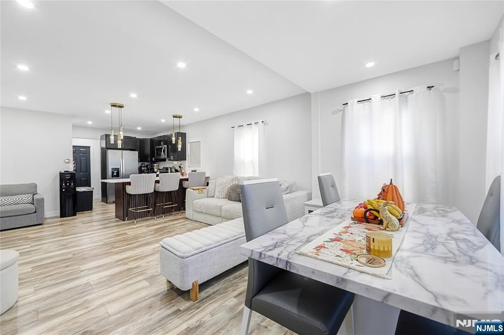 170 Clinton Place - Photo 4