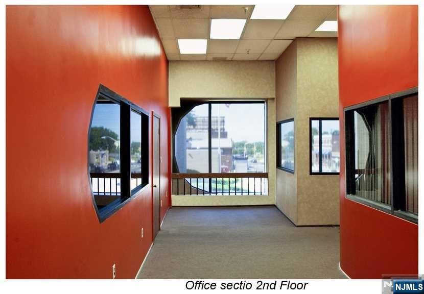 610 Broad Avenue — photo 13