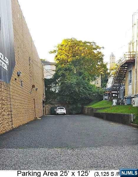 610 Broad Avenue — photo 24