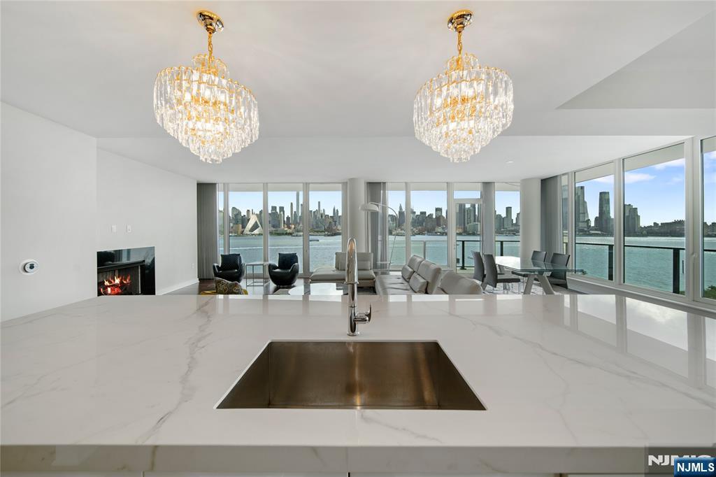 1200 Avenue At Port Imperial 508 - Photo 3