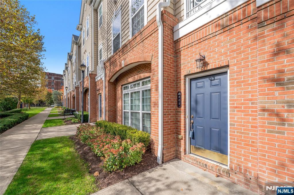 805 Deluca Road 805 - Photo 3