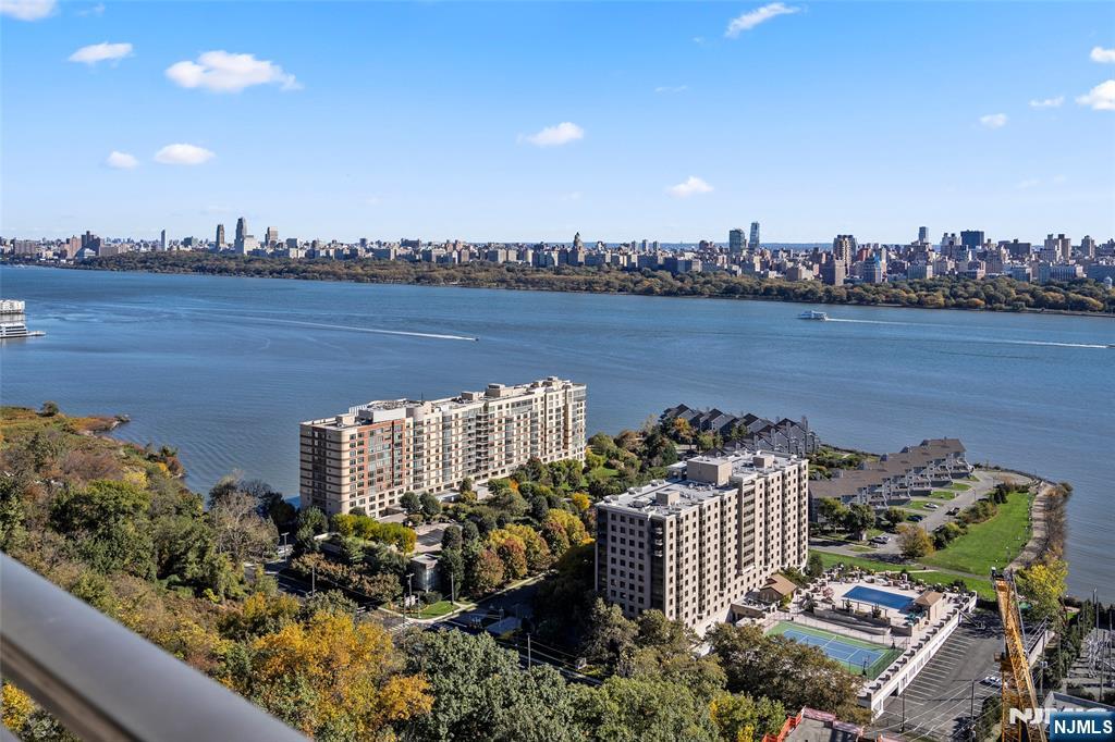 7855 Boulevard East 19J - Photo 5