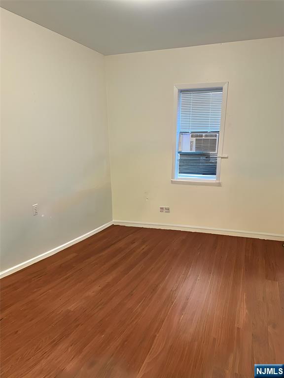 374 Summit Avenue — photo 9