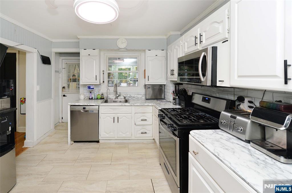 110 3rd Avenue, Hawthorne, NJ 07506 Listing Photo  6