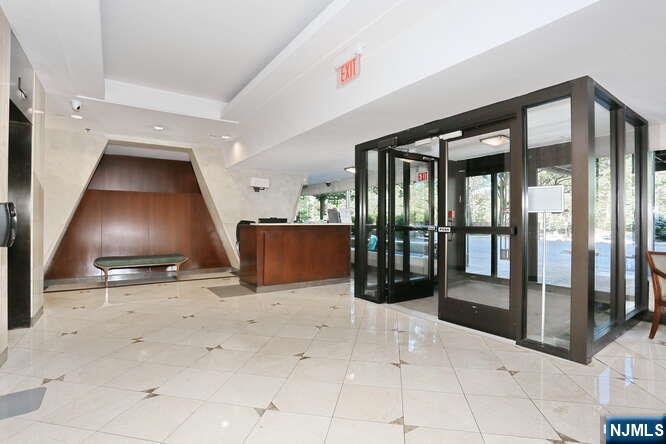 2 Horizon Road 404 - Photo 3