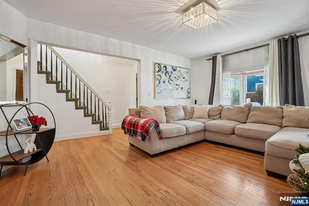 113 Valley Road - Photo 2