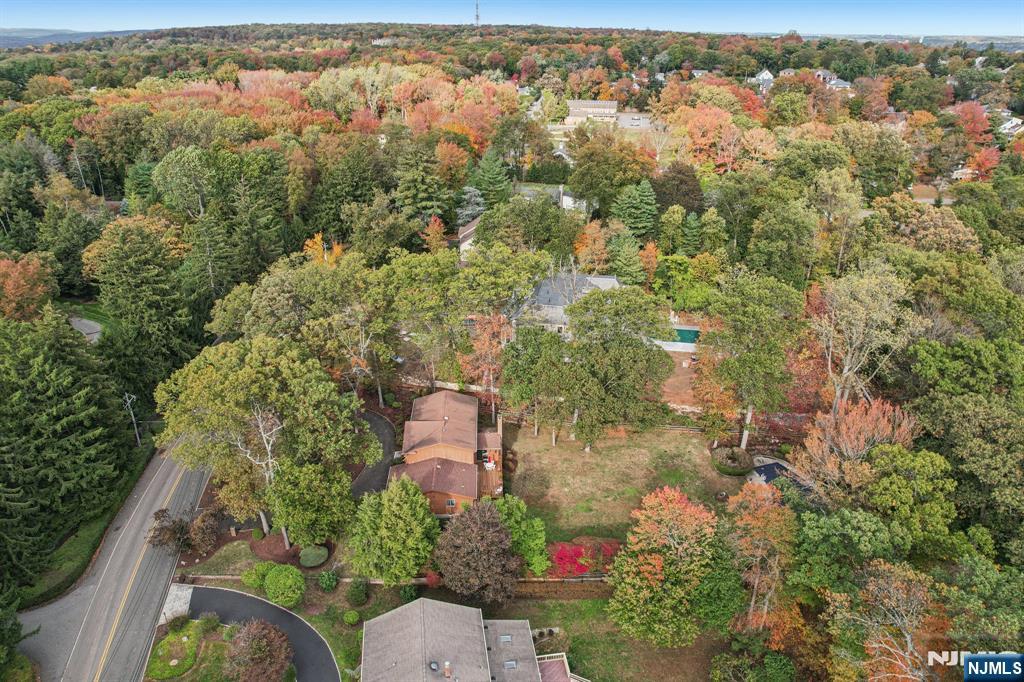 Homes for sale in Alpine, NJ | 76 Church St, Alpine, NJ 07620 | MLS# 25038775