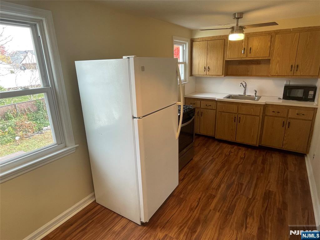 17-35 11th Street 2 - Photo 5