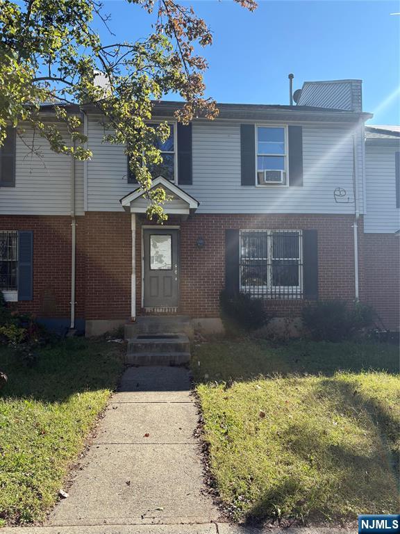 Homes for sale in Newark, NJ | 14 Dandridge Dr, Newark, NJ 07108 | MLS# 25038865