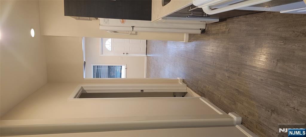 196 Fort Lee Road — photo 11