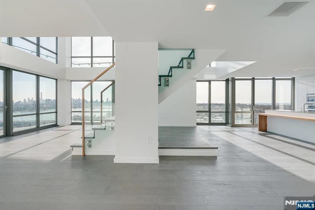 320 Adolphus Avenue 316 - Photo 3