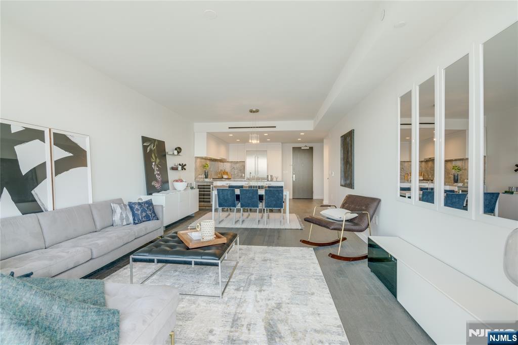 320 Adolphus Avenue 916 - Photo 4