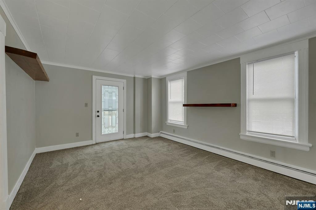 609 Chase Avenue - Photo 5