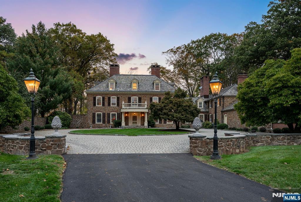 74 Village Road - Photo 2