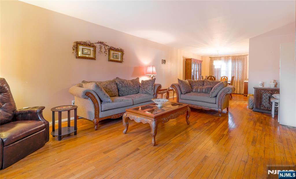 17A Garden Drive, Elmwood Park, NJ, 07407