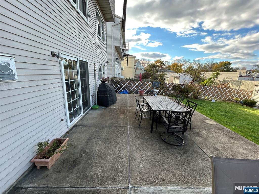 17A Garden Drive, Elmwood Park, NJ, 07407