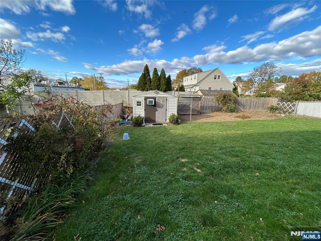 17A Garden Drive, Elmwood Park, NJ, 07407