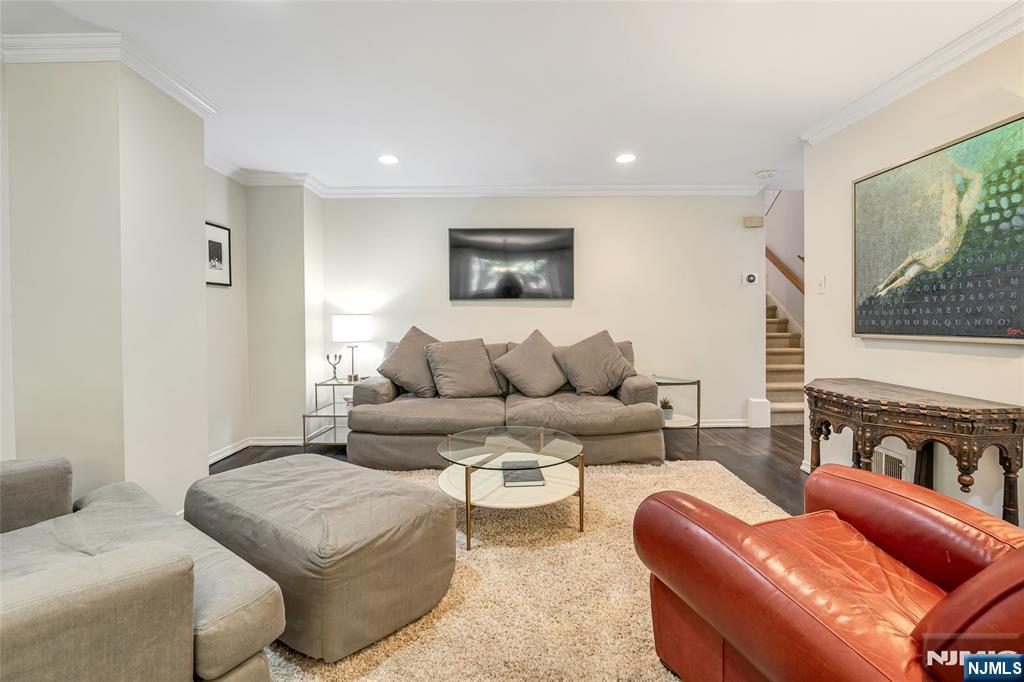 Photo 4 of Townhouse at 191 Yorktowne Ct #191B, Township Of Washington, NJ 07676 | MLS# 25039249 |  | Sold on 2026-01-05