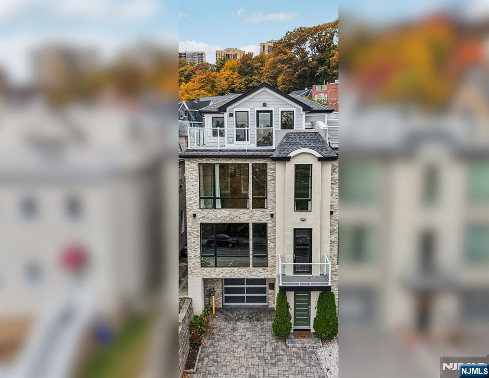 279 Myrtle Avenue, Fort Lee, NJ, 07024