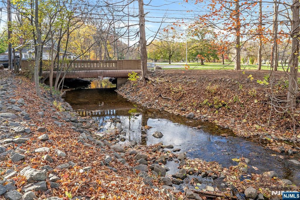 262 Saddle River Road — photo 23