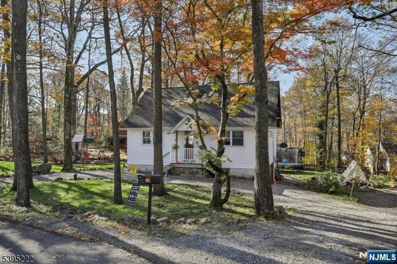 10 Anawa Road - Photo 2