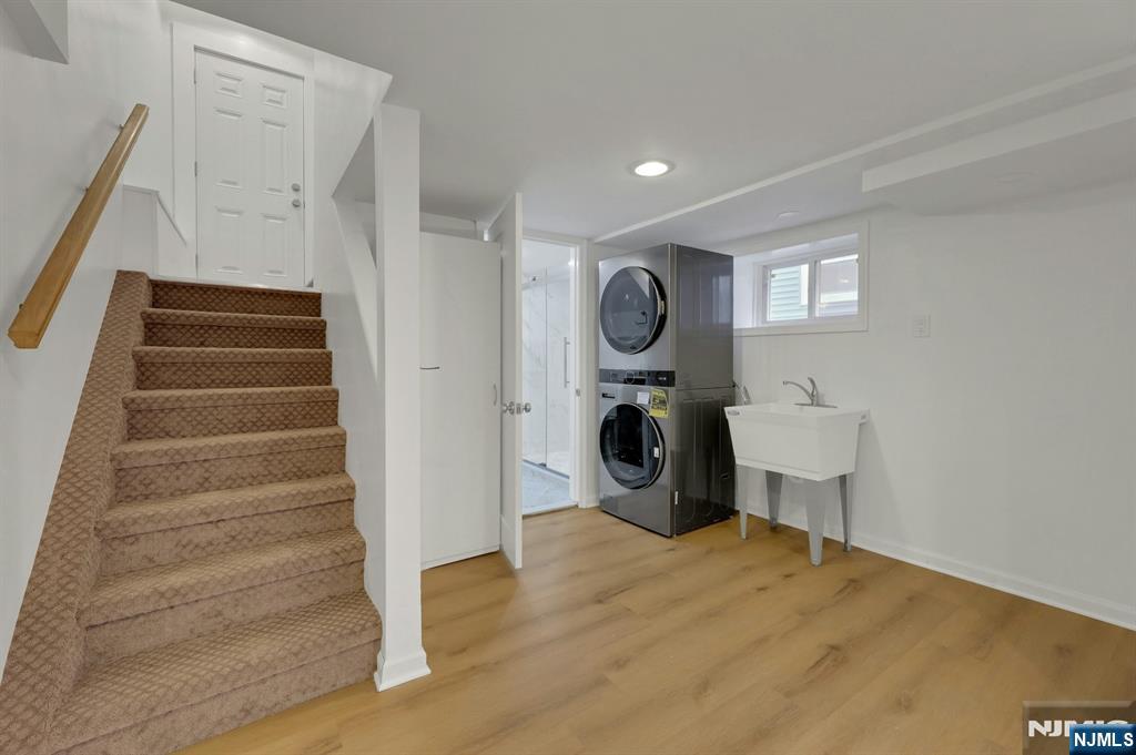 Lower Level-Great Ceiling Height! New Washer/Dryer!