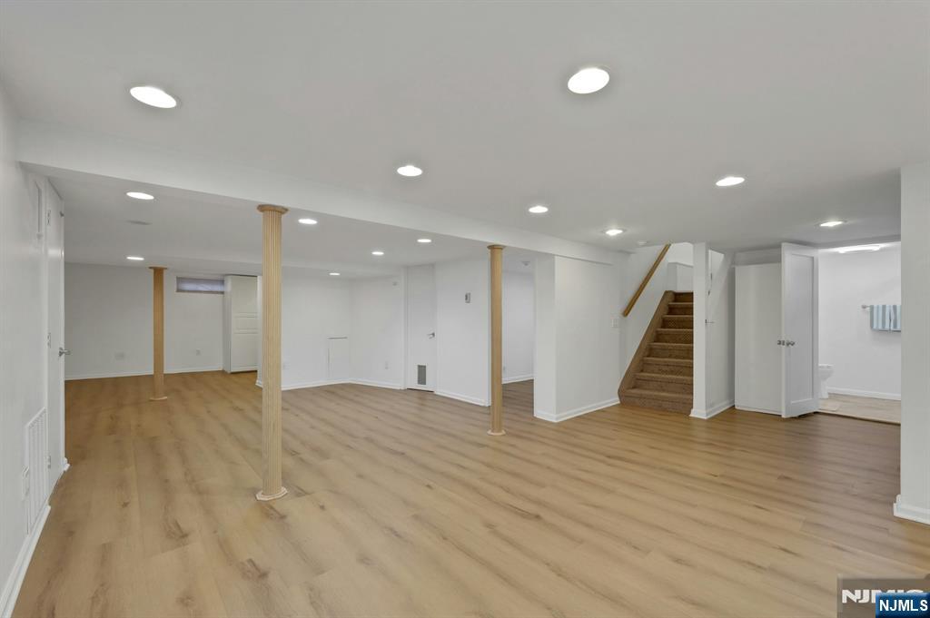 Large Rec Room / Family Room!