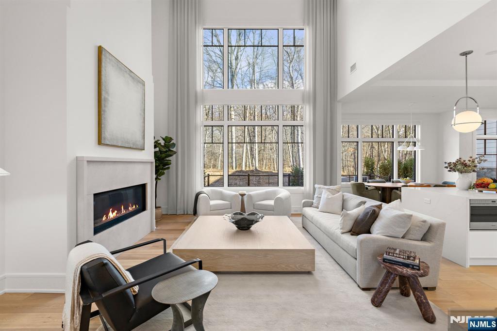 1 Stone Bridge Court - Photo 4