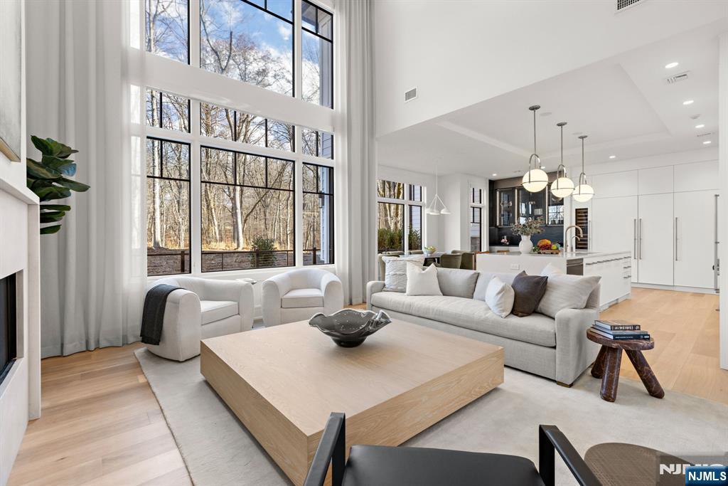 1 Stone Bridge Court - Photo 5