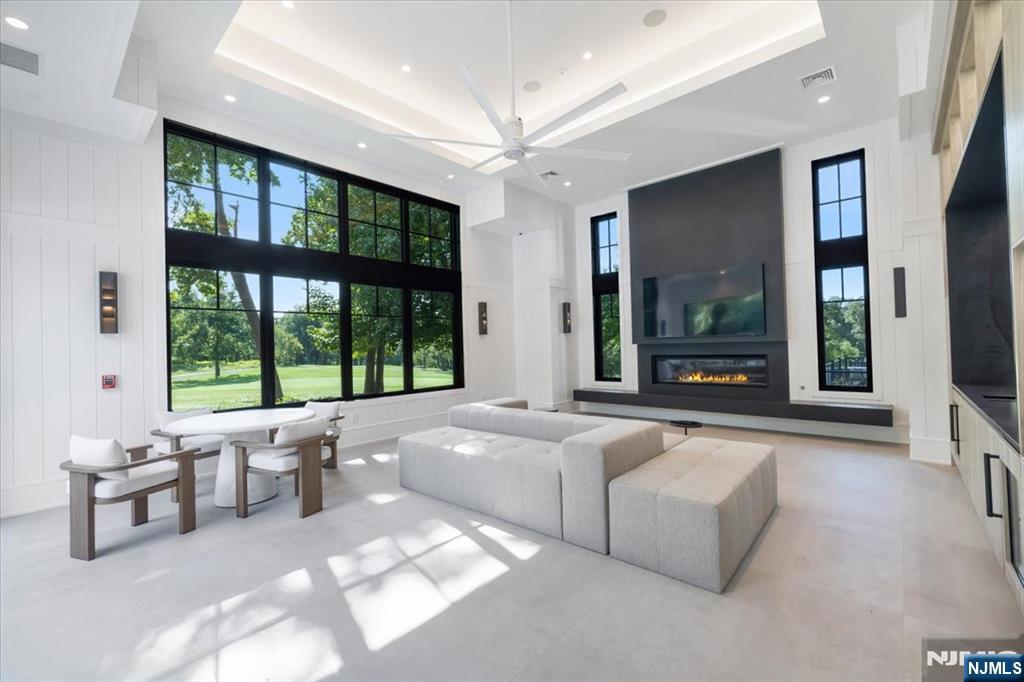 11 Stone Bridge Court, Demarest, NJ, 07627