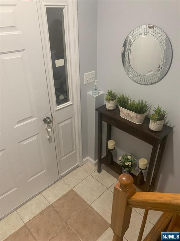 72 Sherman Avenue - Photo 2