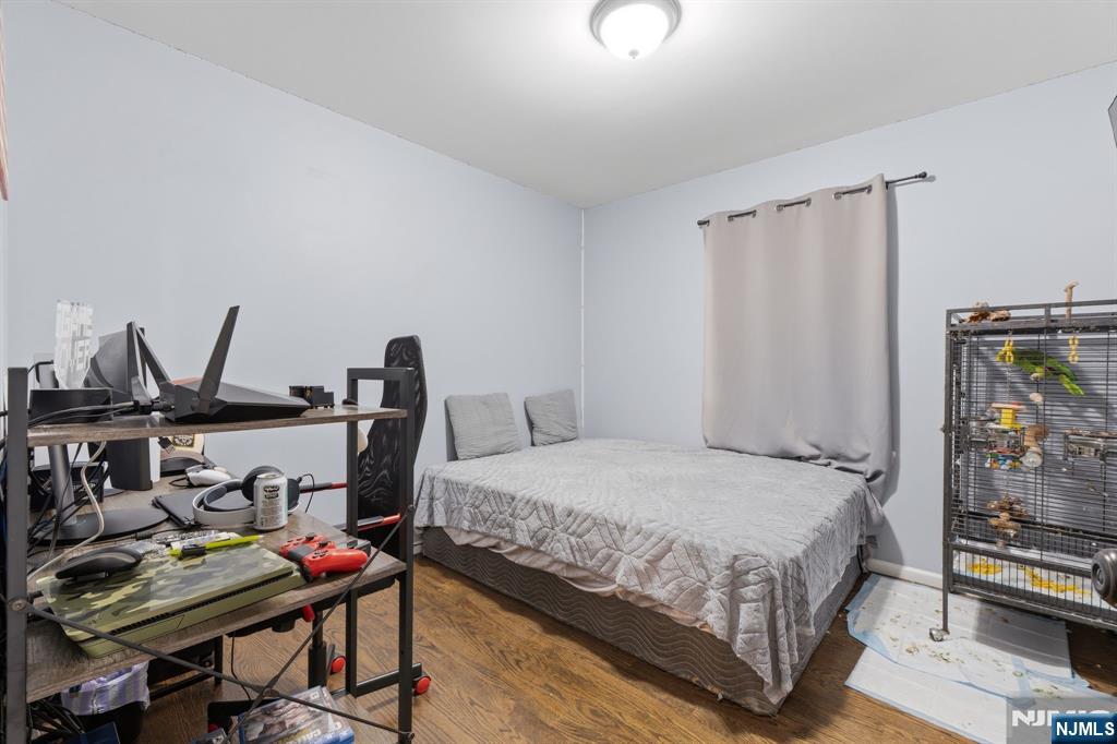 72 Sherman Avenue - Photo 5