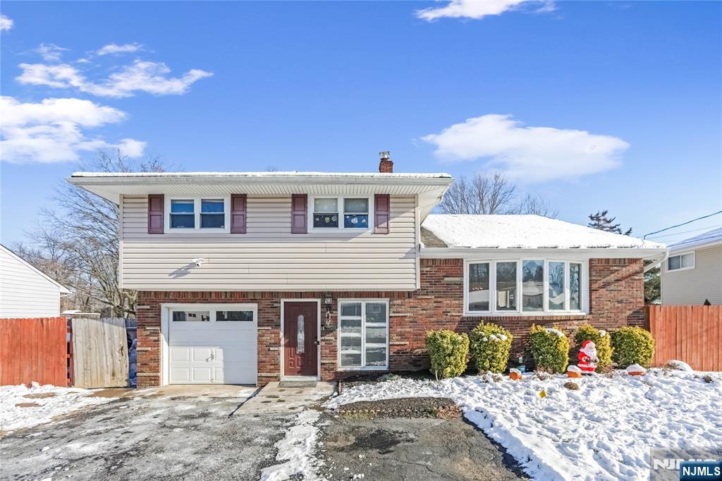 601 Oakwood Drive, Northvale, NJ, 07647