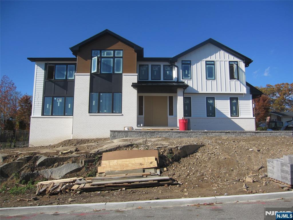 316 Bolz Street - Photo 2