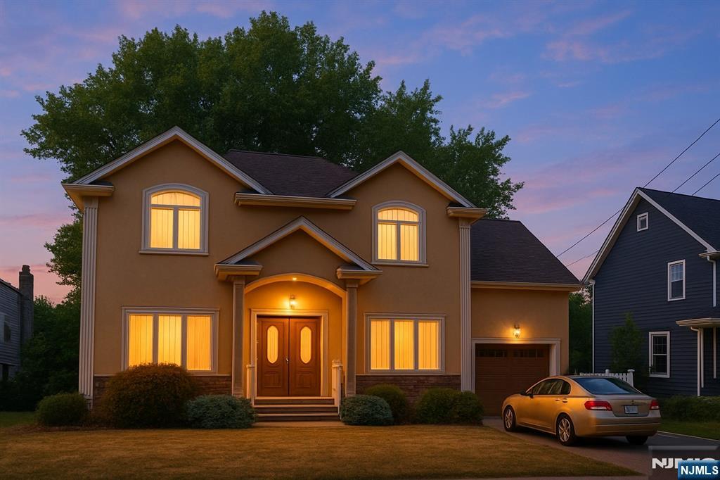 28-07 Zachary Terrace - Photo 2