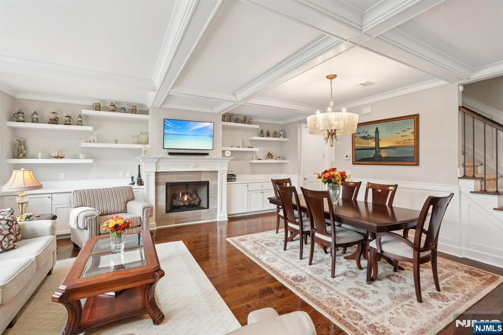 555 Edgewater Avenue 103 Reserve Ct. - Photo 5