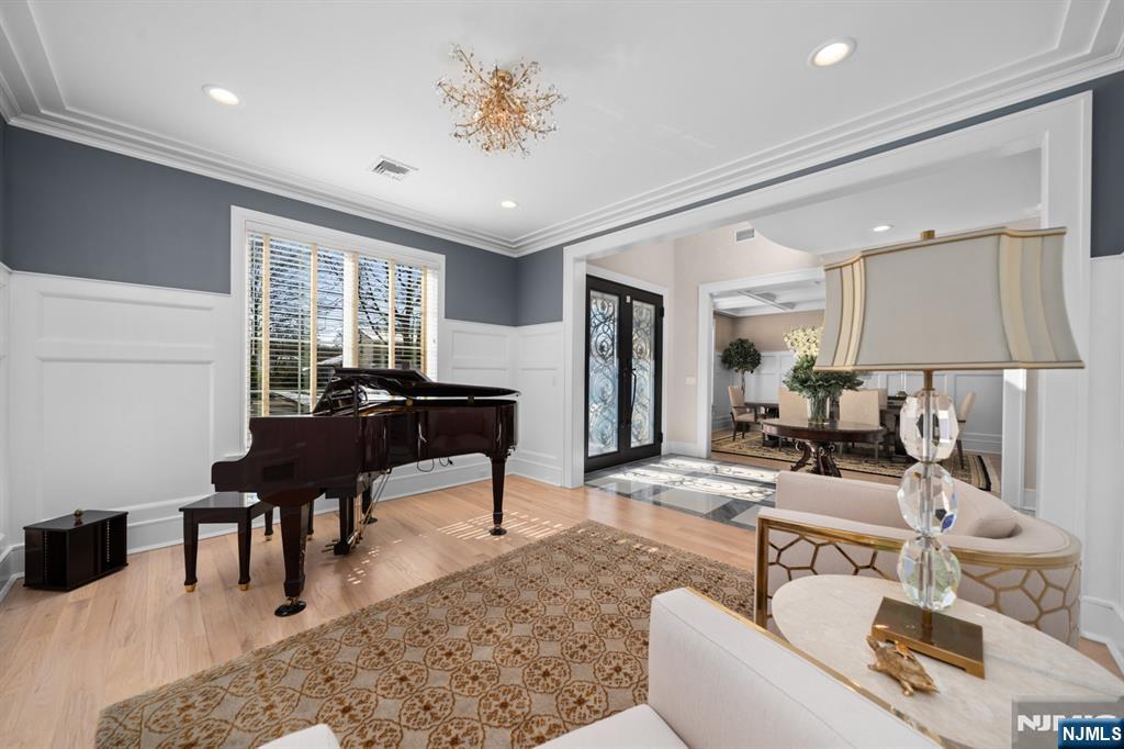 319 Franklin Place - Photo 5