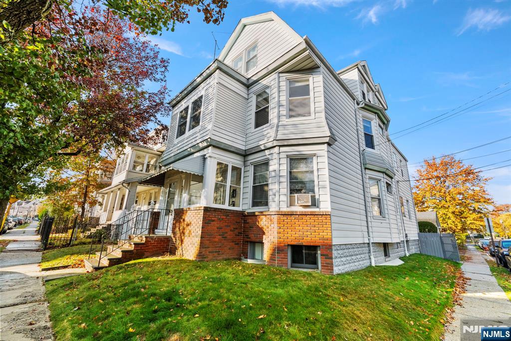 91 Headley Terrace, Irvington, NJ, 07111