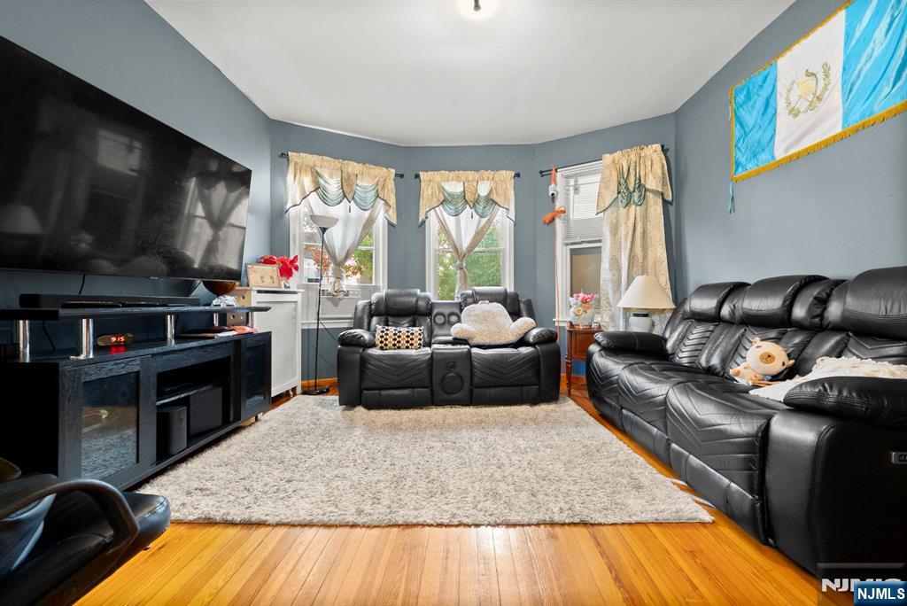 91 Headley Terrace, Irvington, NJ, 07111