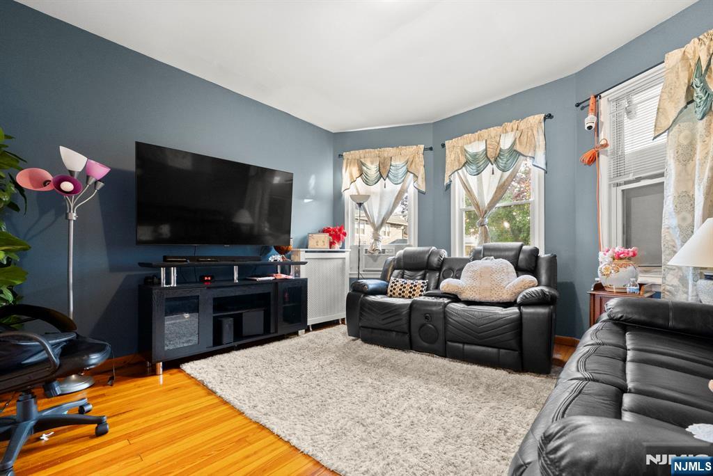 91 Headley Terrace, Irvington, NJ, 07111