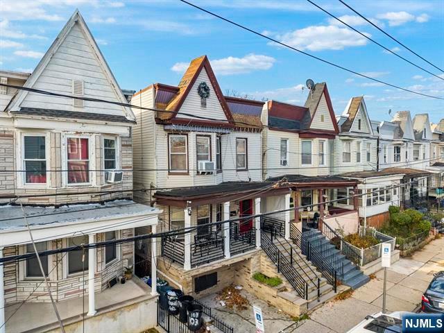 103 Virginia Avenue - Photo 2