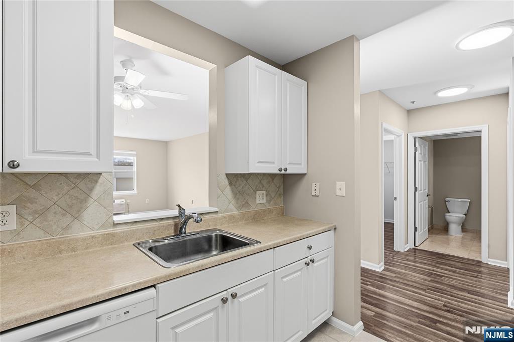 905 River Road 204 - Photo 15