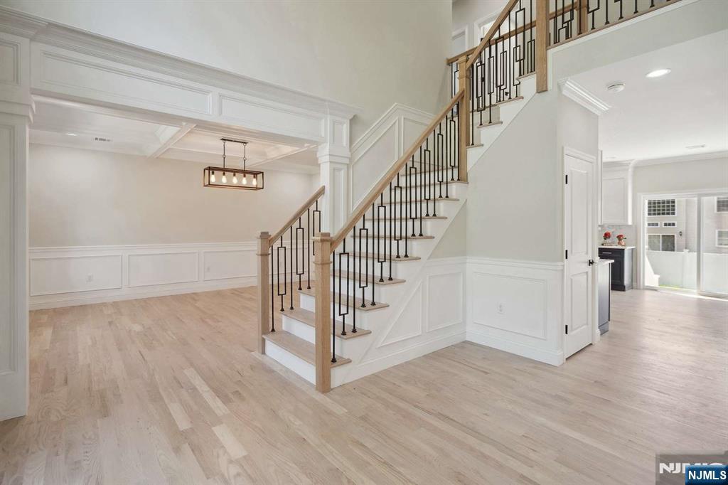 81 Eastbrook Drive - Photo 5