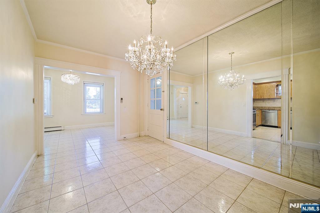 1585 Bergen Boulevard, Leonia, NJ, 07605