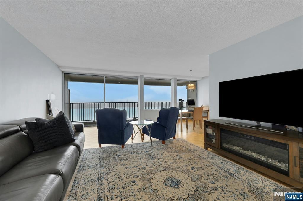 3 Horizon Road 1002 - Photo 3