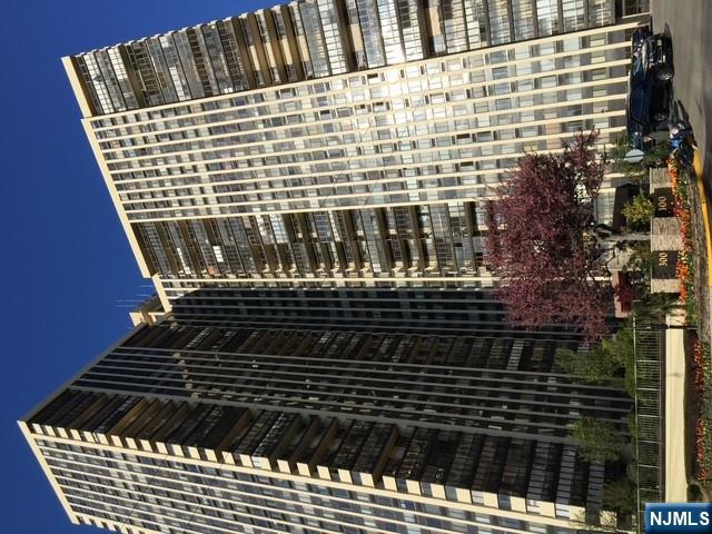 300 Winston Drive 2523 - Photo 2