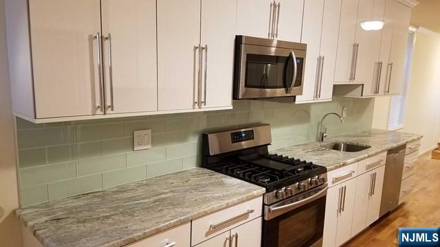 1208 67th Street - Photo 3